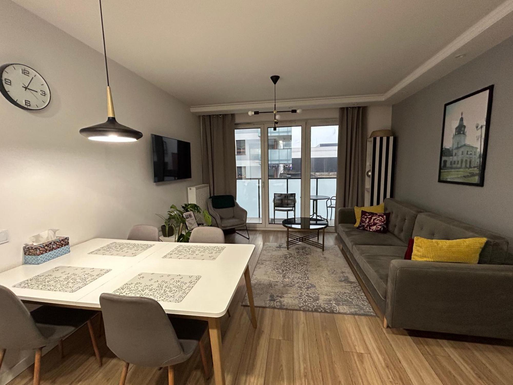 Nowy Apartament W Okolicach Centrum Седльце Екстер'єр фото